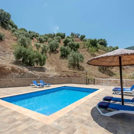 Villa El Hoyillo By Vintage Travel
