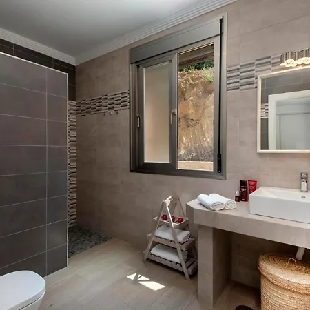 Villa El Hoyillo By Vintage Travel *